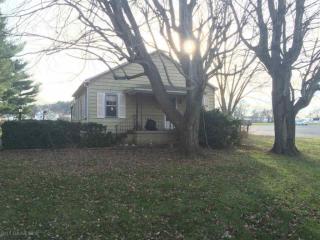 49 Browns Ln, Waynesboro, VA 22980-8915
