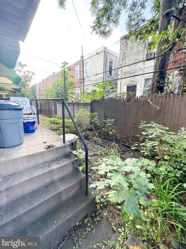 142 53 St, Philadelphia PA 19139-1404 exterior