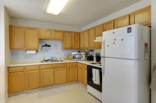 934 Juno Ave, Saint Paul MN  55102-3713 exterior