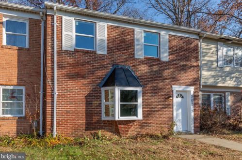 805 Bellows Ave, Fredericksburg, VA 22405-1211