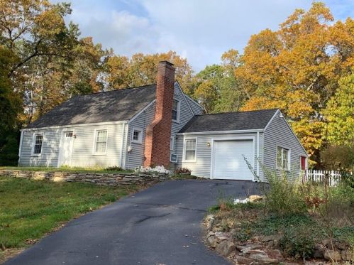 48 Spring Glen Dr, Granby, CT 06035-2622