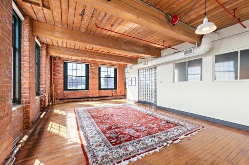 150 Chestnut St, Providence, RI 02903-4637