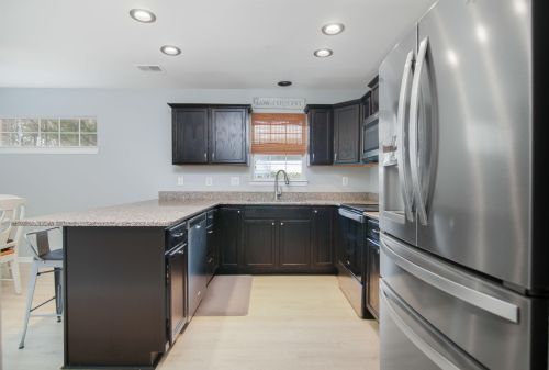 3276 Queensgate Way, Mount Pleasant SC  29466-6989 exterior