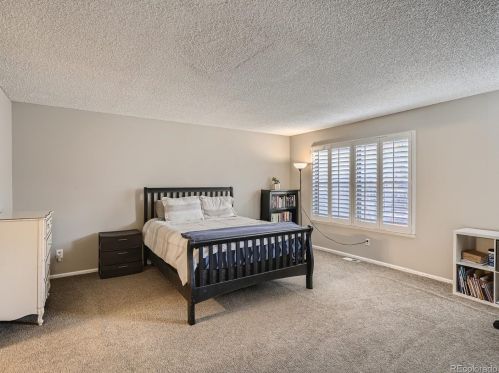 3656 Cathay Cir, Denver CO 80013-3619 exterior