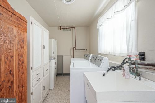 5142 Garfield Ave, Camden NJ 08109-1756 exterior