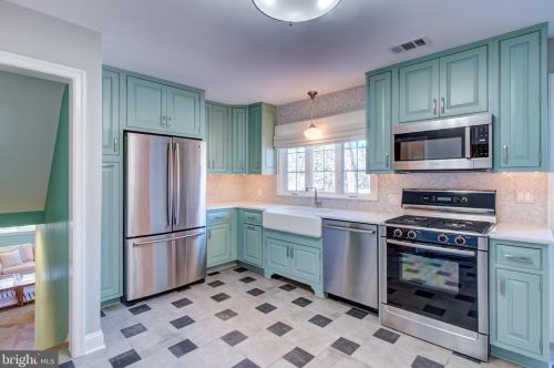 77 Westerly Rd, Princeton NJ 08540-2628 exterior