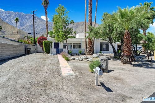 2161 Girasol Ave, Palm Springs, CA 92262-2815