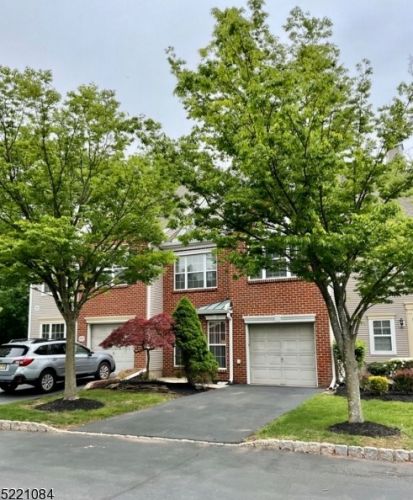 2702 Johnson Cir, Bridgewater, NJ 08807-5537