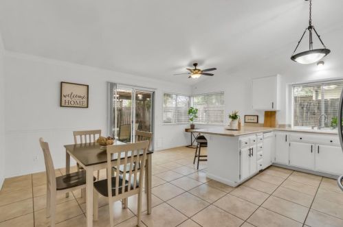 8616 Diamond Crest Ct, Elk Grove CA  95624-2848 exterior