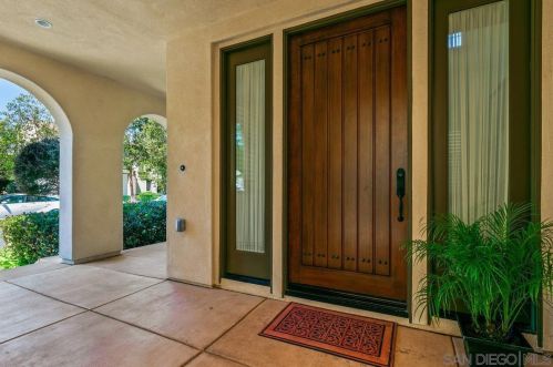 8273 Chandler Hill Ct, San Diego, CA 92127-4102