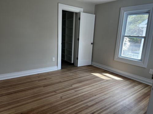 53 Mead Ave, Greenwich CT  06830-6812 exterior