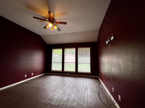 1208 Sagebrush St, Angleton, TX 77515-3641