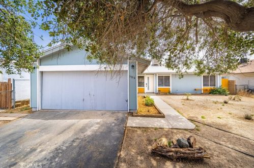 3736 Avenue, Lancaster, CA