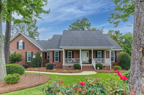 151 Hounds Run Dr, Lexington, SC 29072-7435