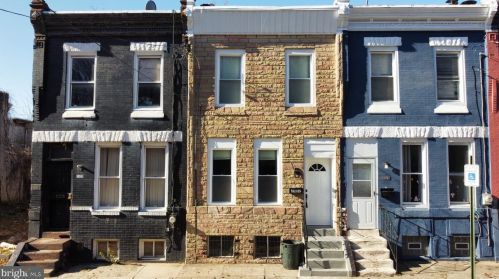 2432 13th St, Philadelphia, PA 19133-1128