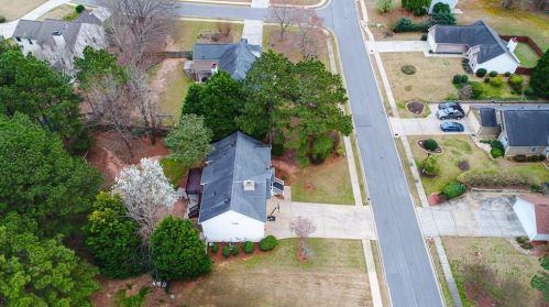 160 Parkside Dr, Stockbridge GA  30281-6902 exterior