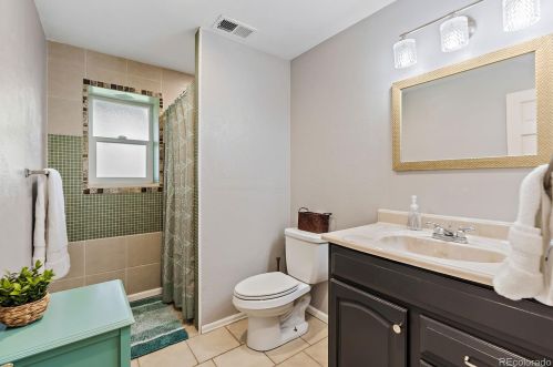 13675 66th Pl, Arvada CO  80004-2002 exterior