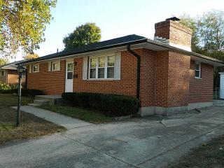 1229 Montego Dr, Springfield, OH 45503-6220