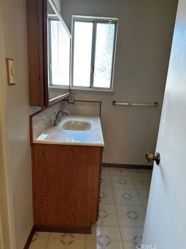 851 Hilda St, Anaheim CA  92806-4841 exterior