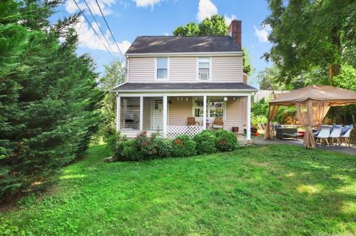 43 Benedict St, Norwalk, CT 06850-2835