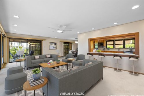 5243 Poola St, Honolulu HI  96821-1554 exterior