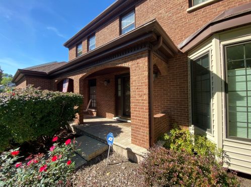853 Appomattox Cir, Naperville, IL 60540-7102