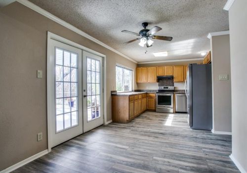 5700 Bonner Dr, Fort Worth TX  76148-4107 exterior