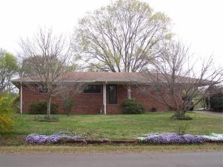 109 Alexander Ave, Lindale, GA 30147-1316