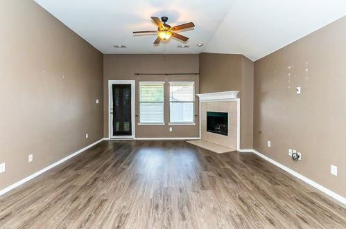 10416 Sixpence Ln, Fort Worth TX  76108-6959 exterior