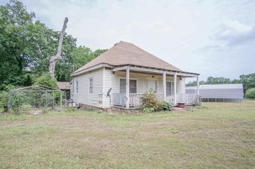 91 Sunset Dr, Hartwell, GA 30643-4305