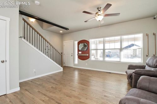 10092 Moorcroft Dr, Amo, CO 80831