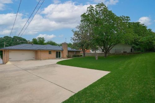 1712 Ridgmar Blvd, Fort Worth TX  76116-2048 exterior