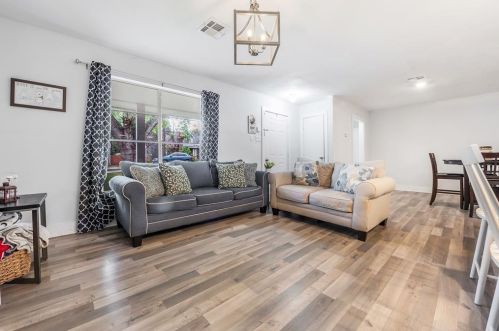 213 Fairfield St, Morgans Point TX 77571-7155 exterior