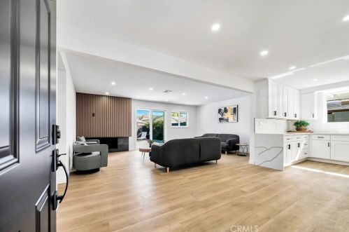 2201 Spinnaker St, Santa Ana CA  92706-1320 exterior