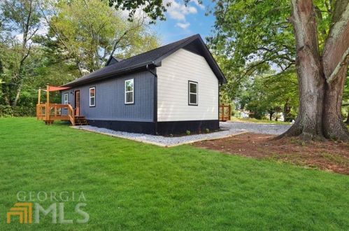 5600 Feldwood Rd, Atlanta GA  30349-2809 exterior