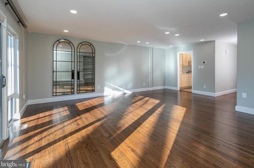 36 Cameron Ct, Princeton NJ  08540-3924 exterior