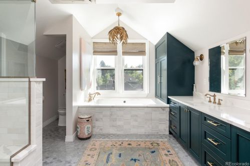 935 Monaco Pkwy, Denver CO  80224-1620 exterior