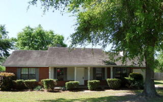 1714 Rusk Dr, Hephzibah, GA 30815-4430
