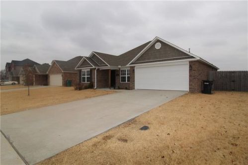 107 Southpointe Ave, Rogers, AR 72758-0505