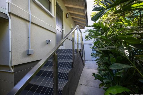 3112 Mokihana St, Honolulu HI  96816-1203 exterior