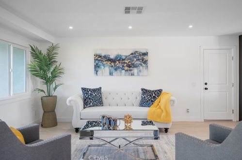 8538 Red Mesa Dr, Riverside CA  92509-3272 exterior