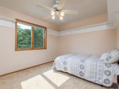 664 Bridle Ridge Rd, Saint Paul MN  55123-1681 exterior