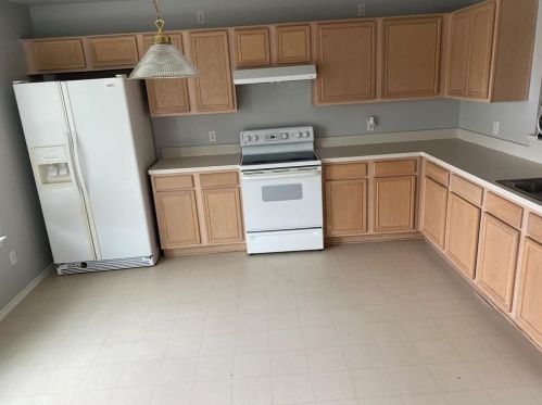 7580 Kings Trl, Fort Worth TX  76133-8346 exterior