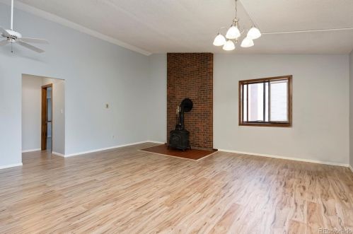 1925 Centennial Dr, Broomfield CO 80027 exterior