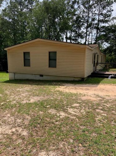 138 Buckeye Ln, Burnettown, SC 29851-3303