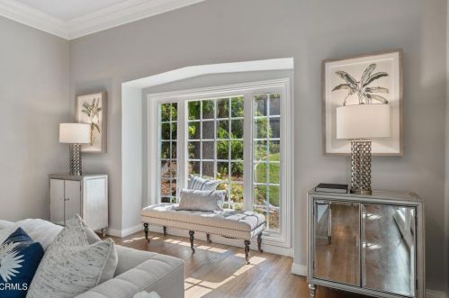 1637 Vly Vw Rd, Glendale CA  91202-1330 exterior