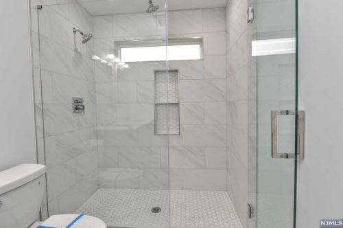 515 Anderson Ave, Wood-Ridge NJ  07075-2309 exterior
