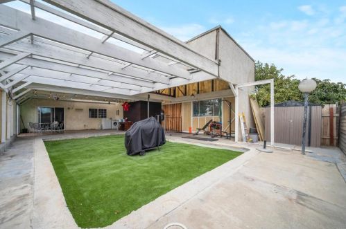 458 Oxford St, Chula Vista CA  91911-3812 exterior