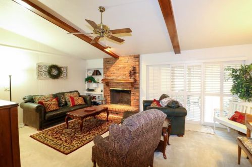 2316 Greenhill Dr, Carrollton, TX 75006-1633