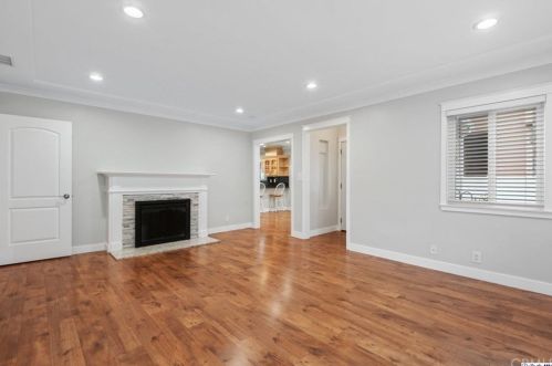 1925 Vassar St, Glendale CA  91204-2926 exterior